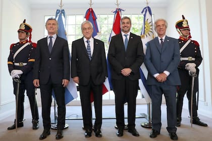 Macri, Piñera, Abdo y Vázquez, en Olivos