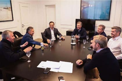 Macri recibió en Olivos a los tres gobernadores radicales
