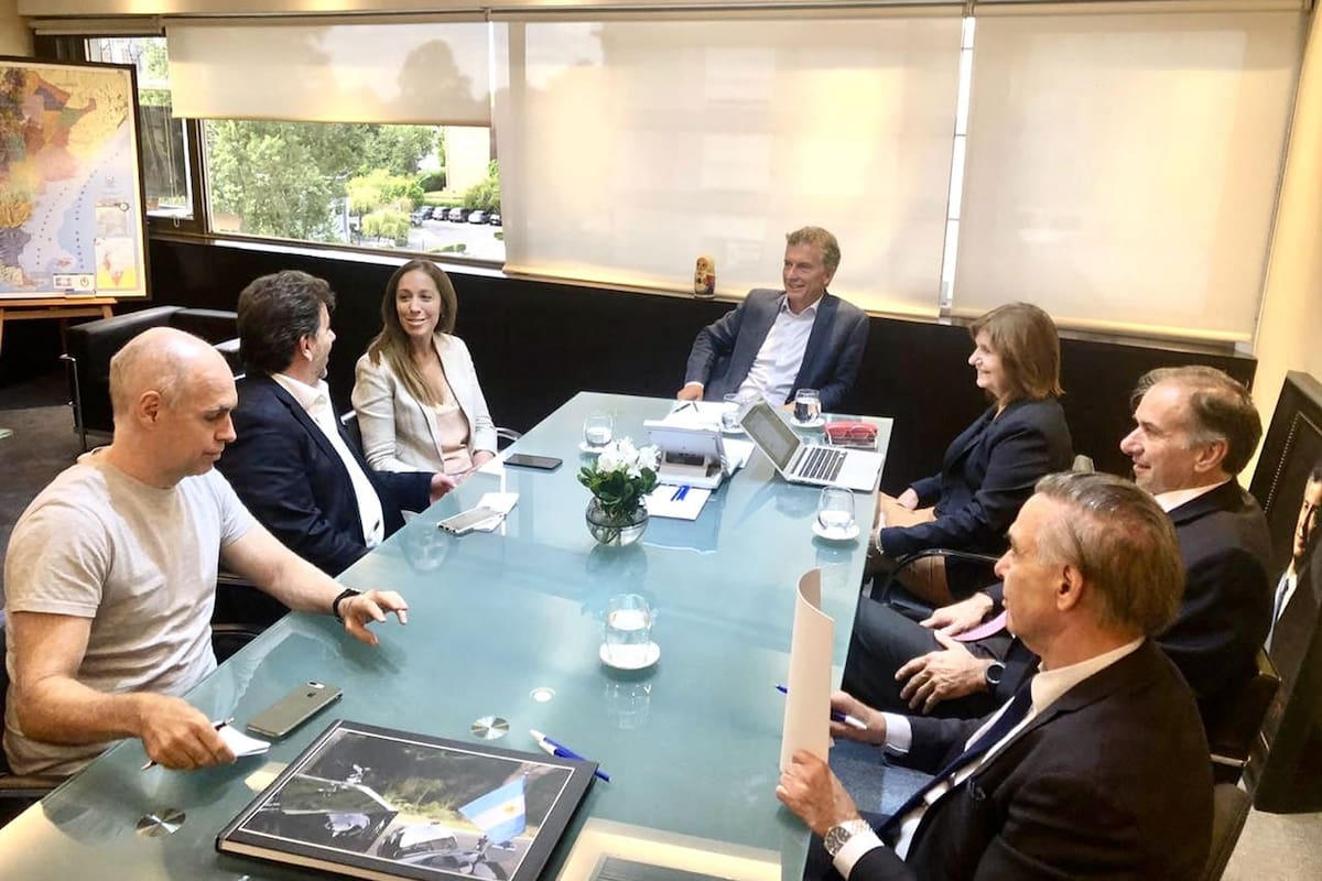 Macri se reunió con la mesa nacional del PRO