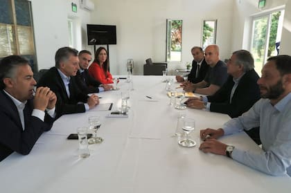 Otros tiempos. La oposición cree que el camino que tomó el Gobierno en materia económica lo conducirá a un callejón sin salida de alto costo electoral.