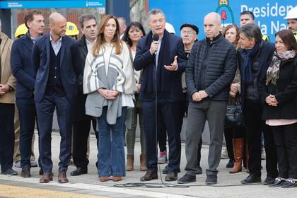 Macri, Vidal y Larreta inauguraron una obra y se mostraron con candidatos: "Nunca más corrupción"