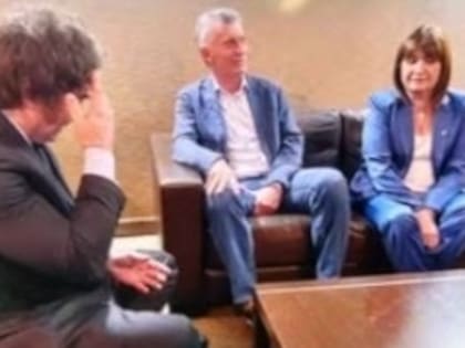 Macri y Bullrich, con Milei tras el triunfo