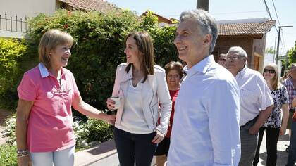 Macri y Vidal encabezó una nueva jornada nacional de timbreo de Cambiemos, en Suipacha