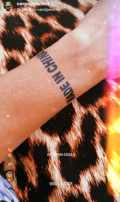 "Made in China", otro de los tatuajes temporales que la actriz decidió llevar en su piel
