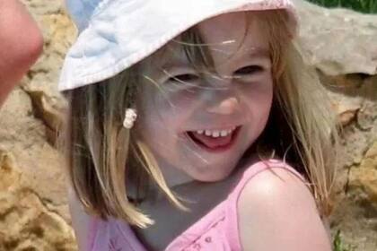 Madeleine McCann desapareció mientras estaba de vacaciones en Portugal con su familia