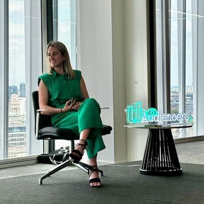 Madeleine White: "Una conversión exitosa se trata de encontrar el equilibrio entre la frustración (el muro de contenido) y el engagement (a través del contenido, el newsletter, los comentarios, etc.)"