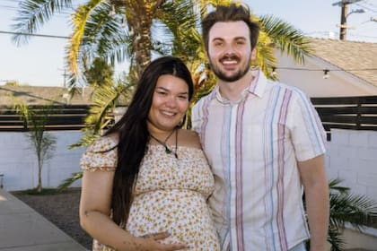 Madison De La Garza y su pareja, Ryan Mitchell. Foto: @maddelagarza.
