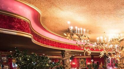 Madonna Inn - T. Twisselman Photography