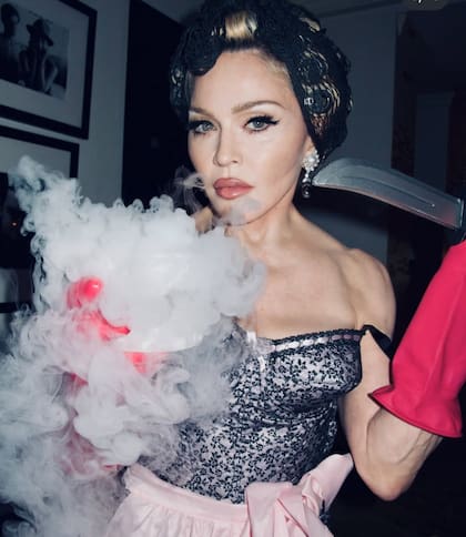 Madonna intentó que la carta de Tupac no llegara a subastarse