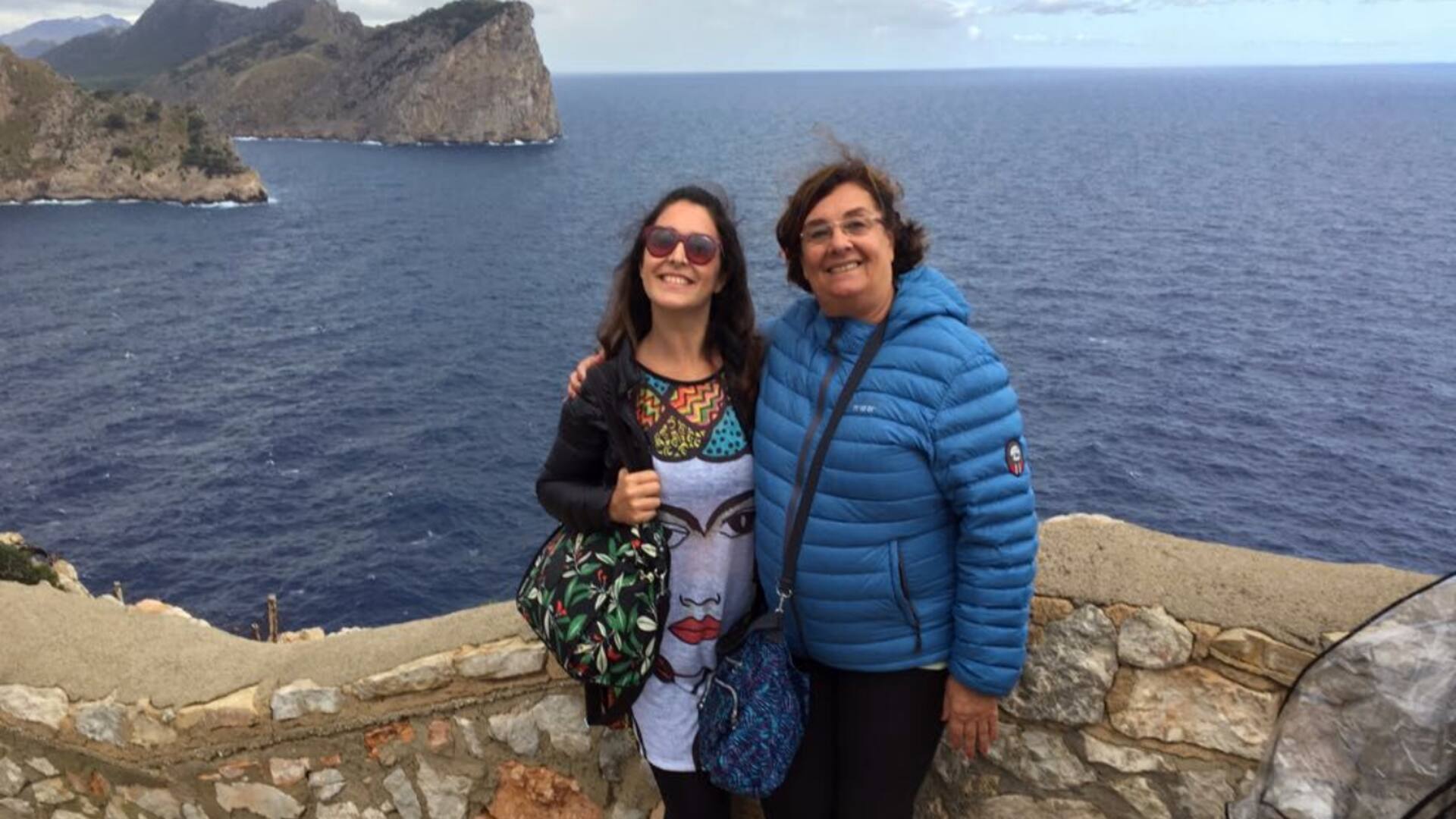 Madre e hija.