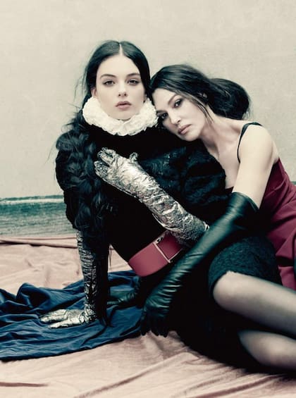 Madre e hija, para la edición de julio de 2021 de la Vogue italiana.