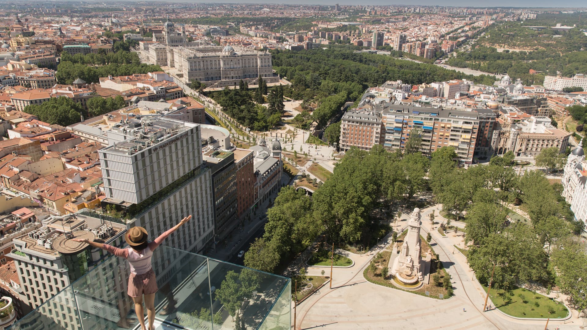 Picalagartos Sky Bar. La cocina, muy lograda, está a cargo del asturiano Manuel Berganza.