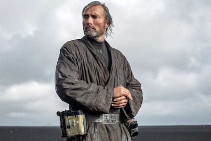 Mads Mikkelsen