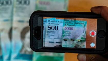 Maduro anunció la creación de una criptomoneda llamada ''petro''.