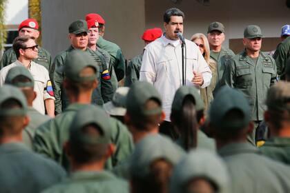 Maduro anunció que Venezuela tendrá red 4G y que el servicio se prestará a través de las chinas Huawei y ZTE