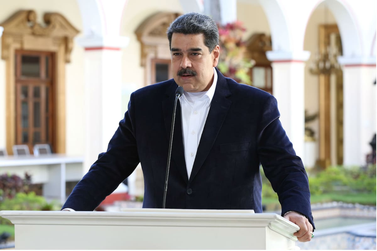 Maduro ordenó "cuarentena social" para Caracas, varios estados centrales y los fronterizos Zulia y Táchira, como primer paso para enviar a sus casas a toda la población.