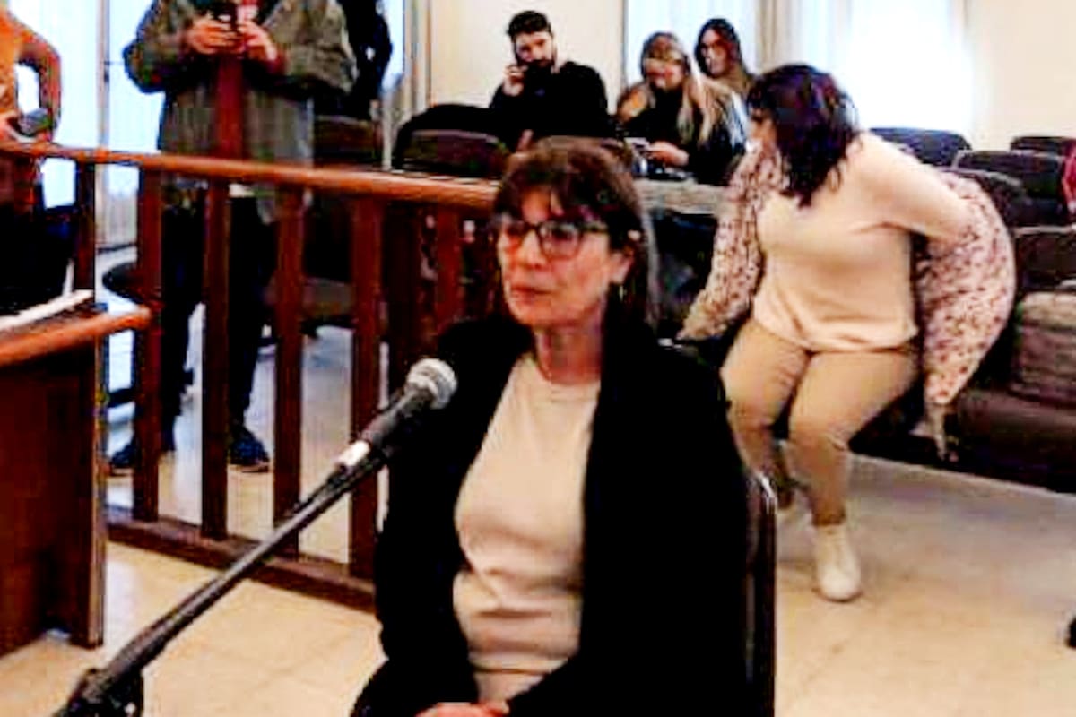 Mafalda Beatriz Secreto, al declarar en el juicio en su contra, acusada de haber asesinado a su pareja, José Luis Arenas, en la ciudad bonaerense de Colón