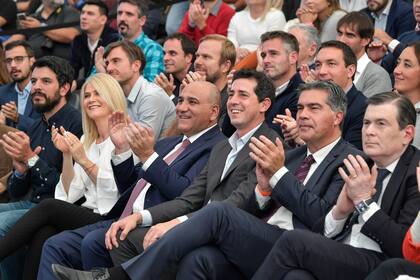 Magario, Manzur, De Pedro, Capitanich y Zamora, con intendentes, este miércoles en Tecnópolis