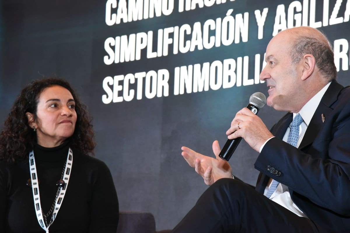 Magdalena Tato y Federico Sturzenegger en la apertura de la Expo Real Estate 2026