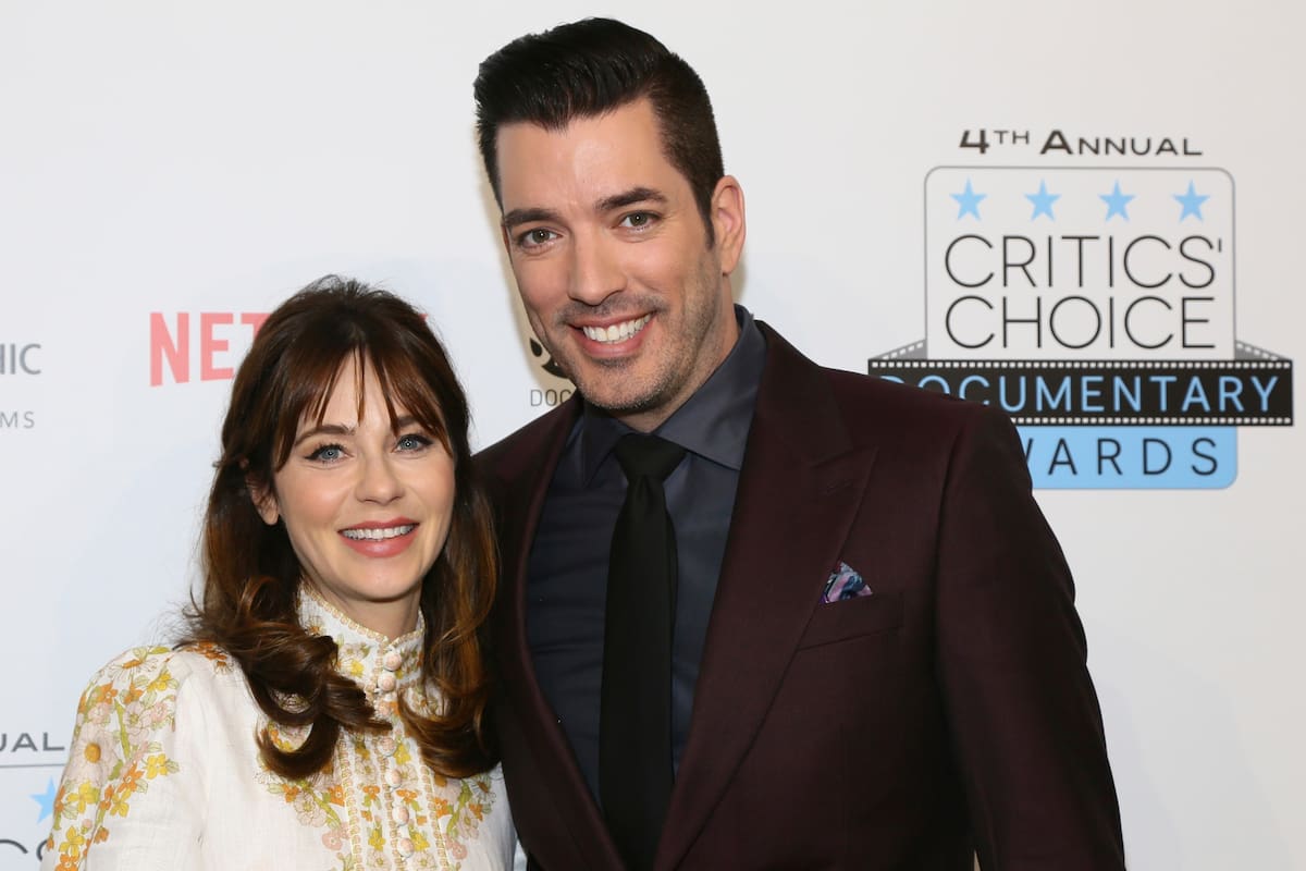 MAGE DISTRIBUTED FOR CRITICS CHOICE DOCUMENTARY AWARDS - Host, Jonathan Scott is pictured during arrivals with his girlfriend, actress Zooey Deschanel at the Fourth Annual Critics Choice Documentary Awards in New York, N.Y., Sunday, Nov. 10, 2019. (Photo by Stuart Ramson/Invision for Critics Choice