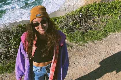 Maia Esteban, una joven de 29 años oriunda de Necochea, falleció el fin de semana pasado en Santa Teresa, Costa Rica, tras un accidente en moto