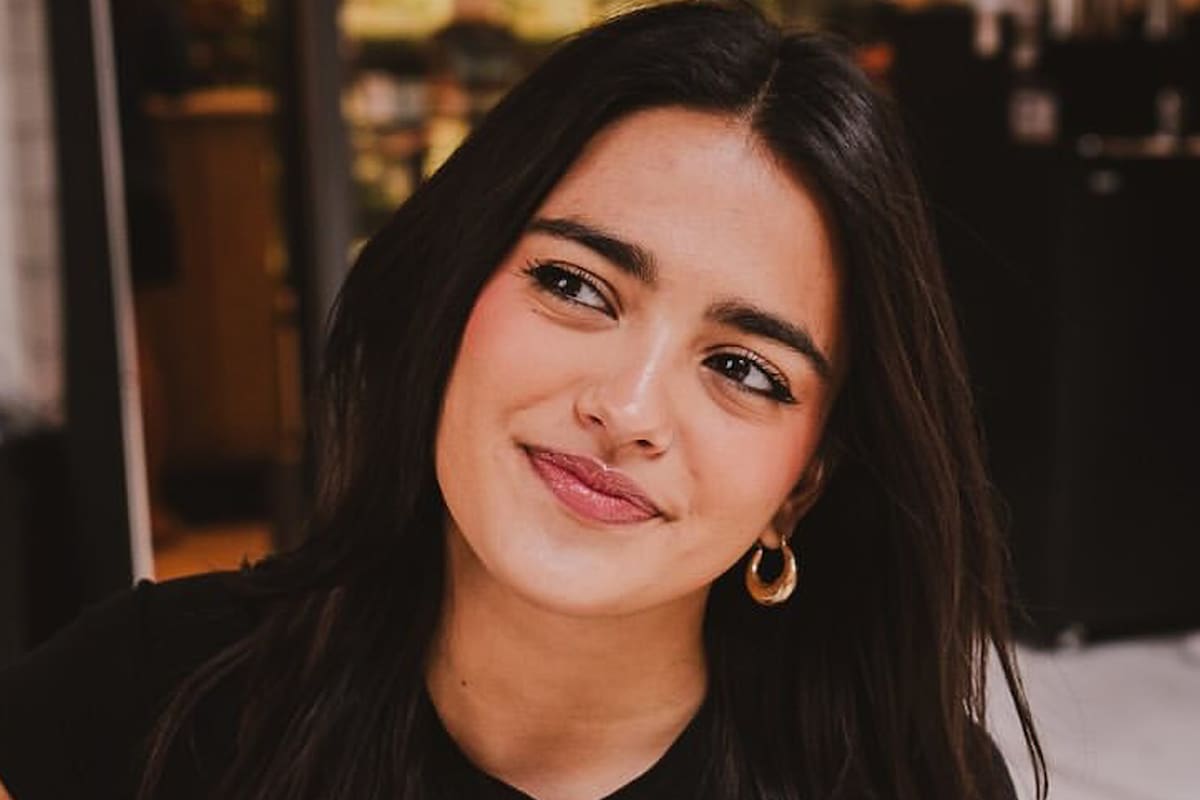 Maia Reficco, pareja de Franco Colapinto, reaccionó ante la supuesta campaña antiargentina que circula a base de mensajes contra el país en Internet