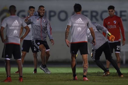 Maidana volverá a ser titular ante Flamengo