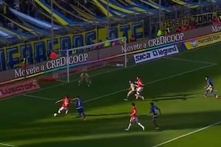 El descargo de Malcorra, acusado por los hinchas del Rojo de "ir para atrás" ante Central
