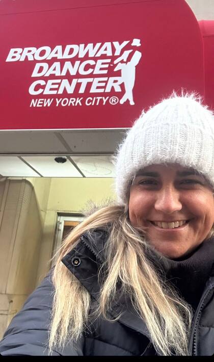 Male tomó muchas clases de baile en Nueva York y organiza viajes para sus alumnas