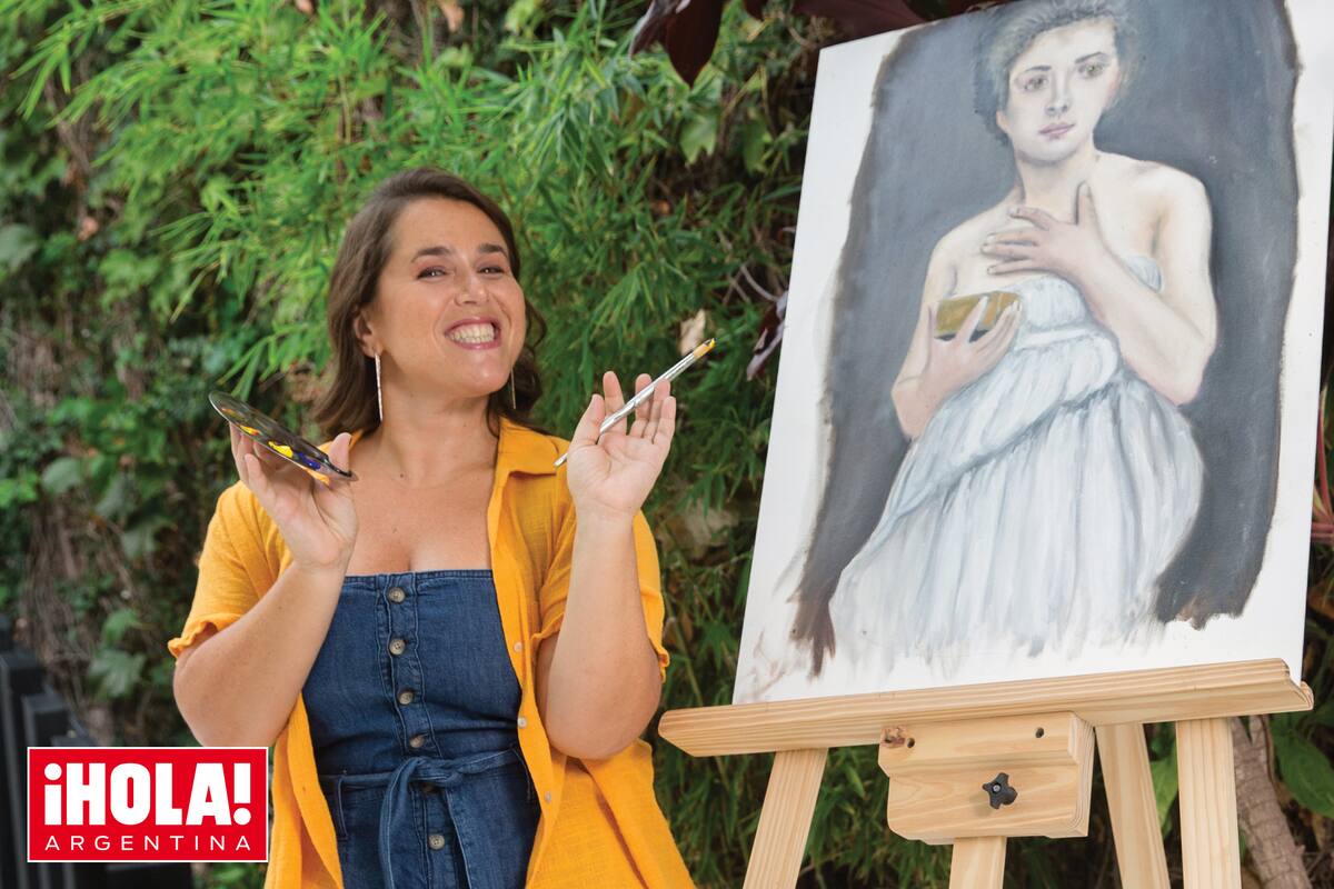 Malena empezó a estudiar pintura durante la pandemia y lo sigue haciendo de manera virtual una vez a la semana.