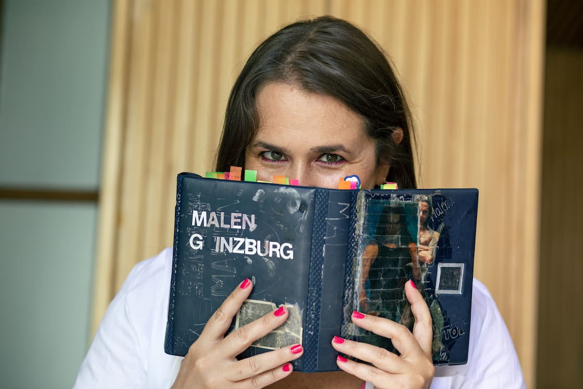 Malena Guinzburg, la actriz se anima a mirar su "yo adolescente"