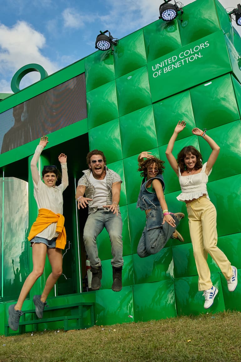 Malena Sanchez, Agustin Pardella, Sofi Antuna y Cande Vetrano.