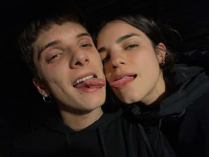 Malena Sánchez y Matías Recalt llevan varios años de relación y ya no les importa el qué dirán