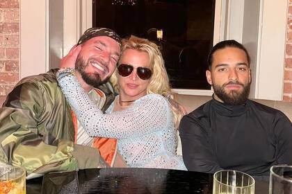 Maluma, Britney Spears y J Balvin