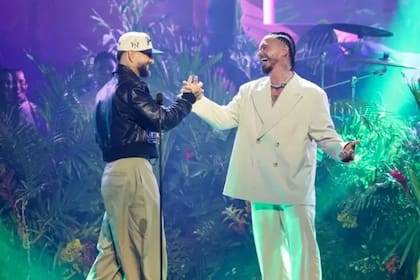 Maluma y J Balvin también formaron parte de la colaboración musical en el foco de la controversia