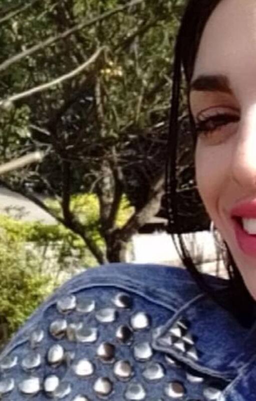 Mamá adolescente: "Mi vida cambió cuando recibí ayuda. Ahora trabajo y puedo mantenernos a mí y a mi hijo."