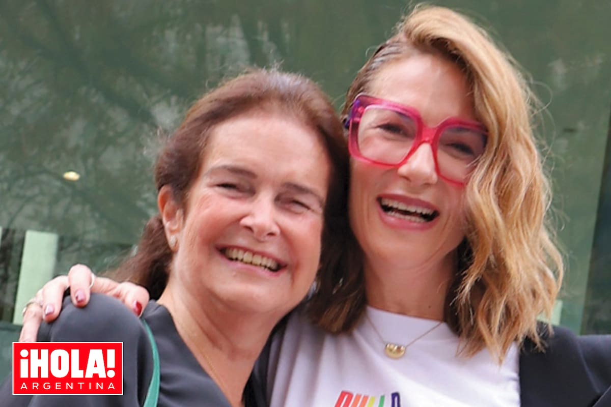 “Mamá es elegante, canchera y muy generosa. Ha sido mi gran compañera y siempre me alentó a hacer todo lo que soñé”, dice Puli de su madre, Paula