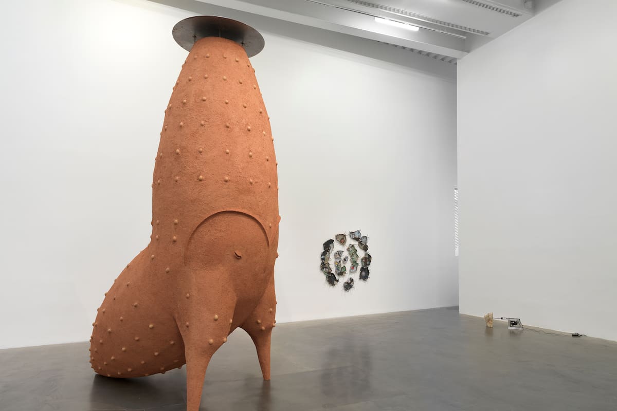 Mamá Luchona (2021), la obra de Chaile que se exhibió en la trienal del New Museum y que se instalará en Buenos Aires