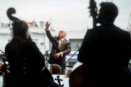 Mañana nublada y un repertorio centrado en la obra de Ravel: la combinación para Barenboim y su orquesta