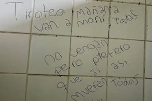 "Mañana van a morir todos", reza una de las amenazas
