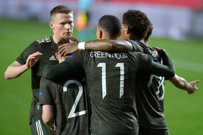 Manchester United festejó en Granada, con un triunfo que lo deja muy bien parado para la revancha.
