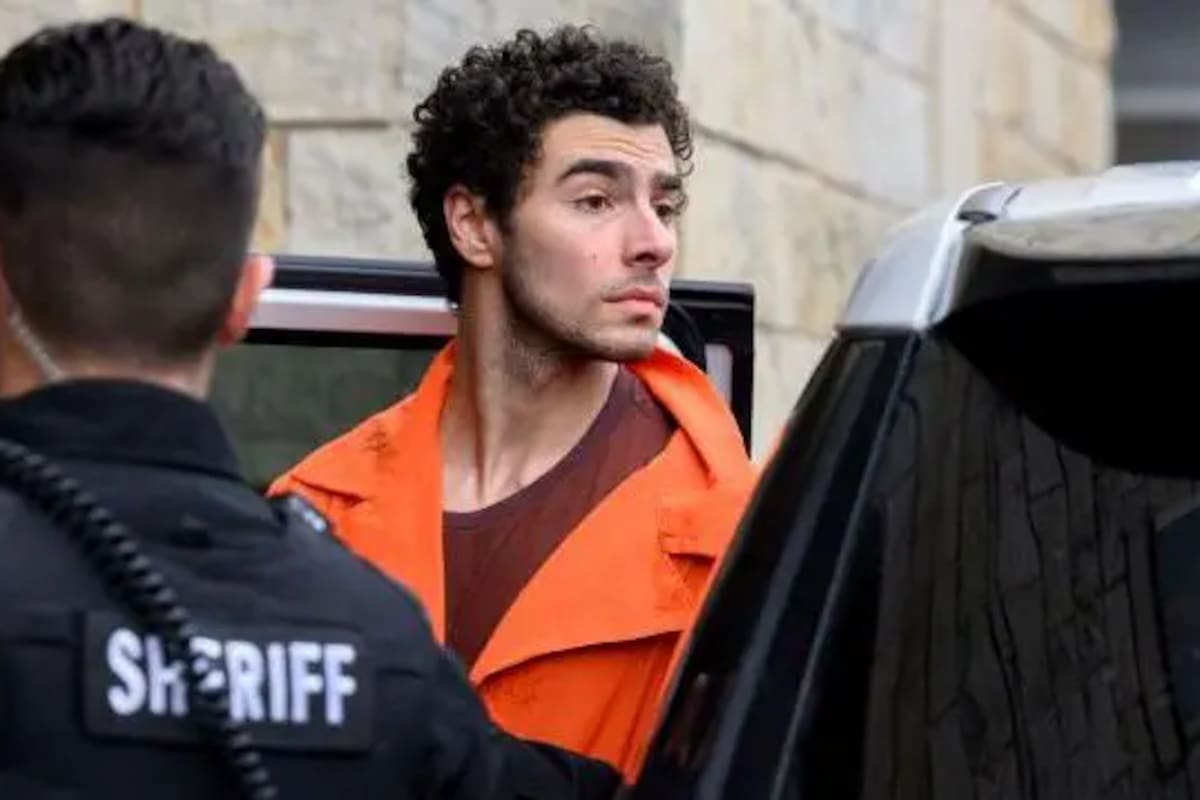 Mangione, un experto en programación de 26 años, fue acusado de dispararle a Thompson en una calle en Nueva York