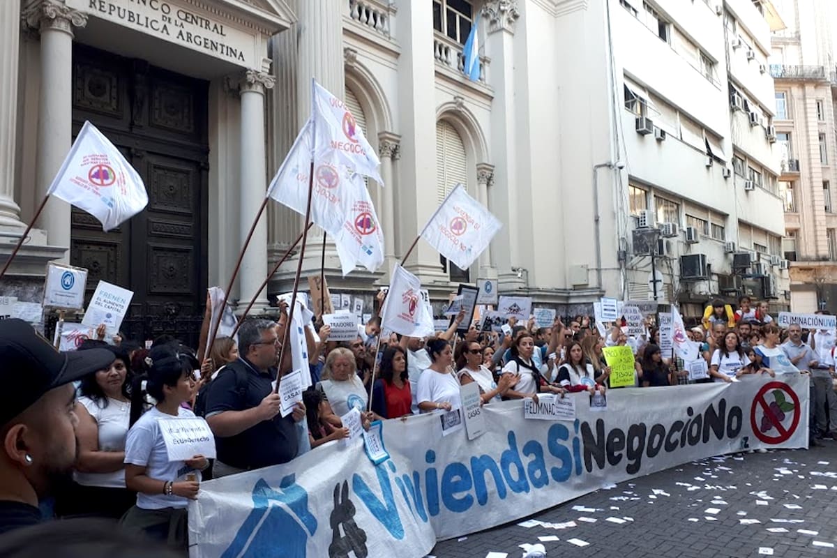 Manifestación de Hipotecados UVA.