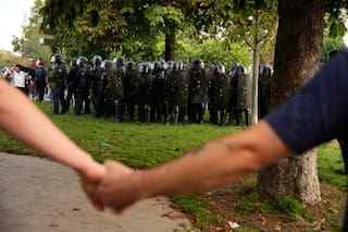 Espantosas lesiones ponen el foco en la actuación policial en protestas estudiantiles en Francia