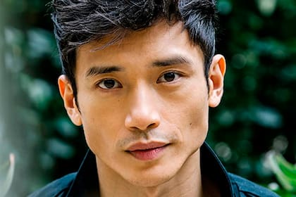 Manny Jacinto se suma al elenco de la serie Nine Perfect Strangers
