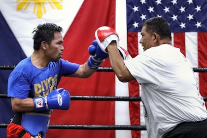 Manny Pacquiao se prepara para enfrentar a Mario Barrios en Las Vegas