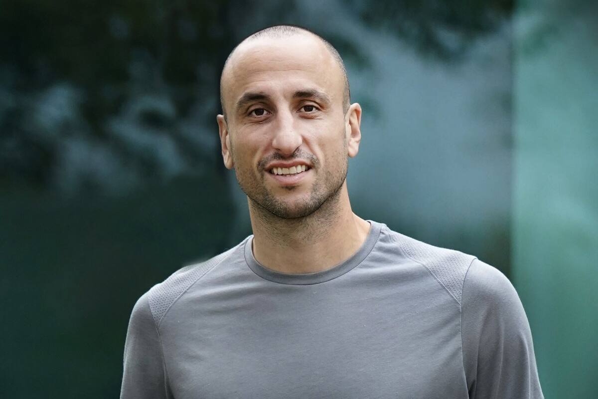 Manu Ginóbili continúa dejando su huella en San Antonio; ahora, en la parte dirigencial de los Spurs