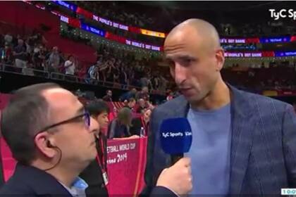 Manu Ginóbili entrevistado por el periodista José Montesano