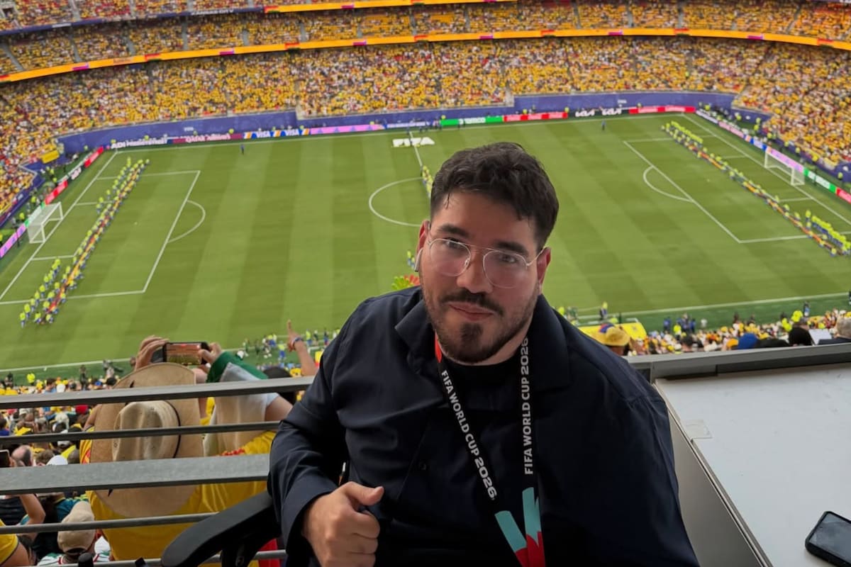 Manu Gutiérrez es fanático del deporte desde pequeño y consiguió su primera oportunidad en 2024, cuando cubrió la Copa América en Estados Unidos