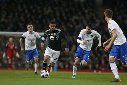 Manu Lanzini en la selección, en una imagen de marzo de 2018. Una lesión le hizo perder el Mundial de Rusia, aunque ahora podría regresar al equipo